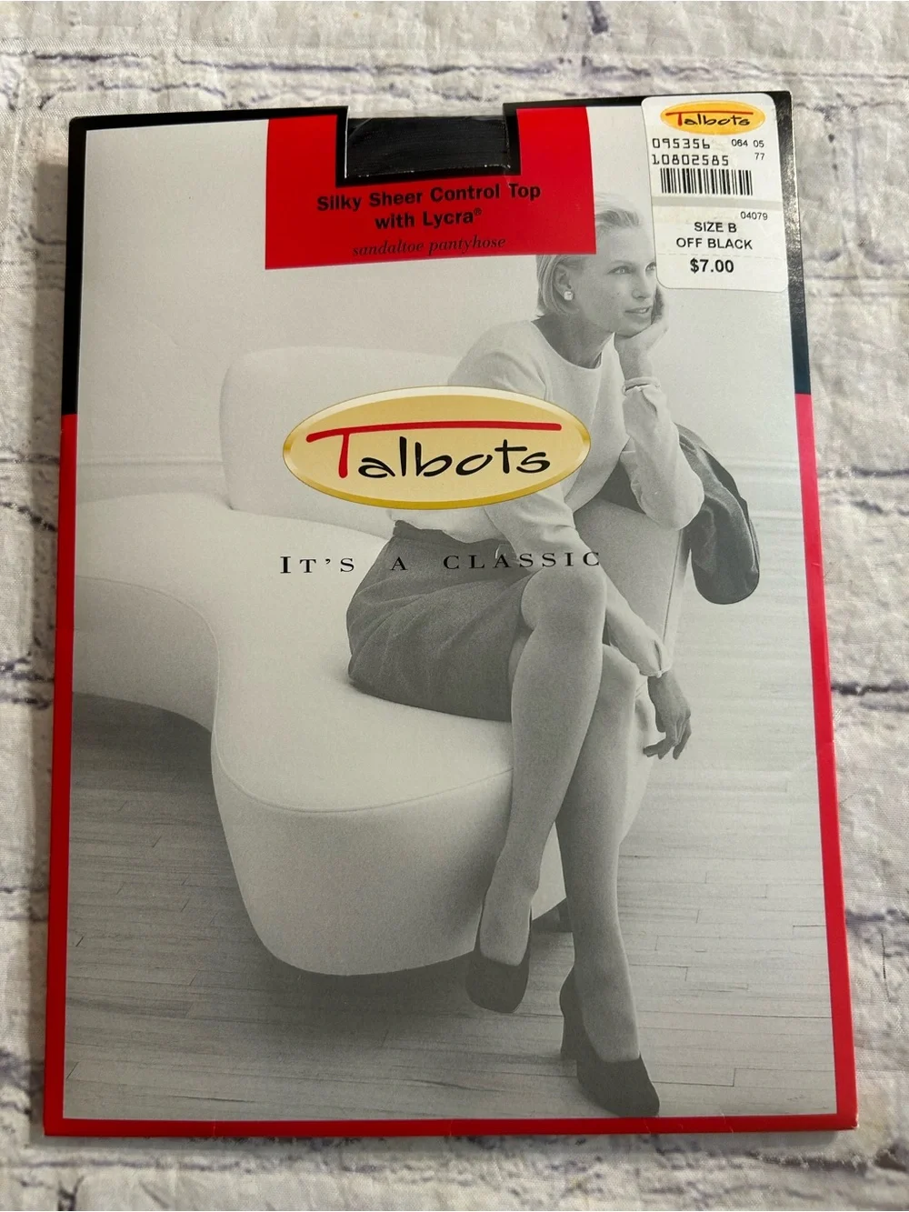 TALBOTS SILKY SHEER CONTROL TOP WITH LYCRA (2) PANTYHOSE OFF BLACK &ALMOND (B)